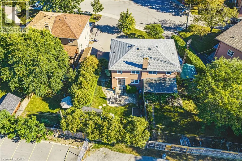 2301 BARCLAY Road
