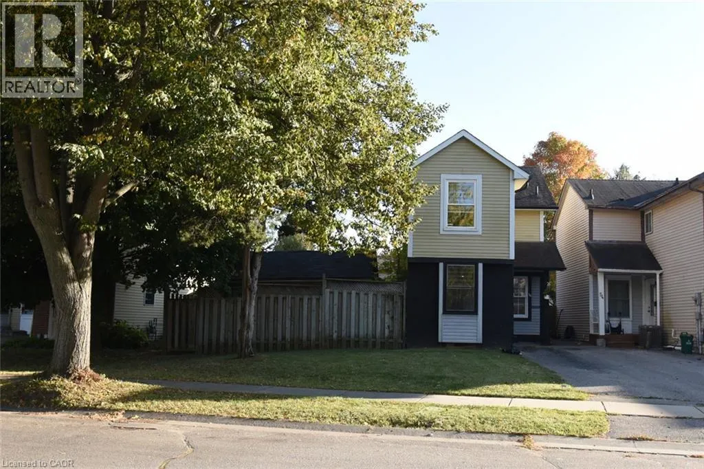 56 ENFIELD Crescent
