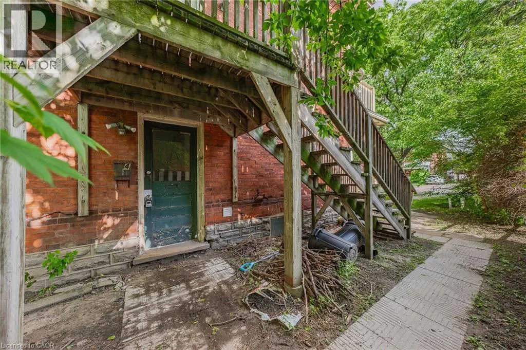 126 CHATHAM Street