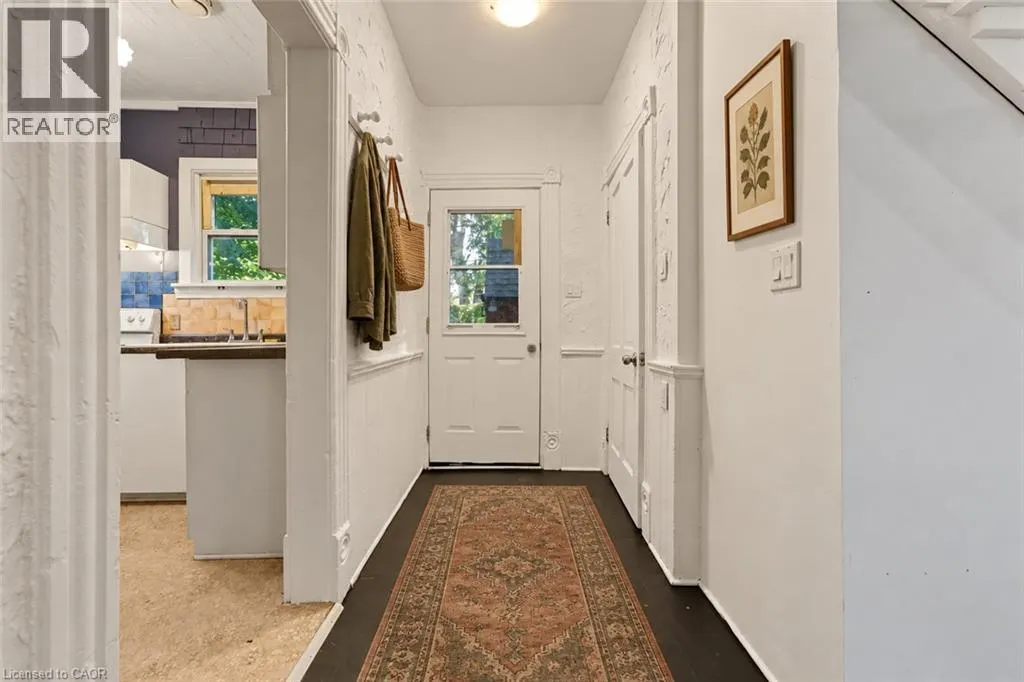 8 TASKER Street