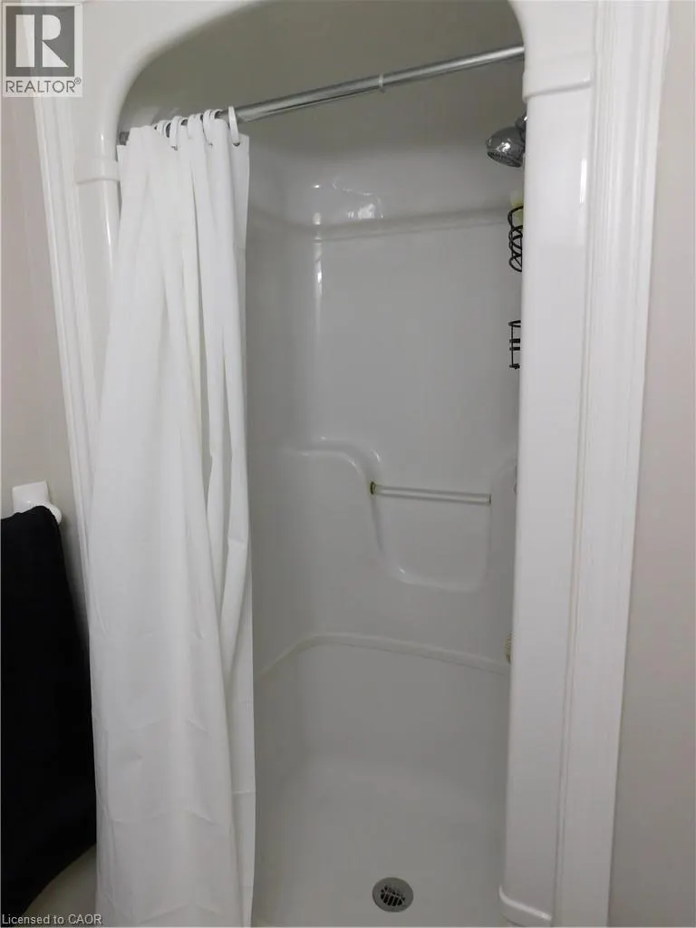 56 KERMAN Avenue Unit# 311 #311