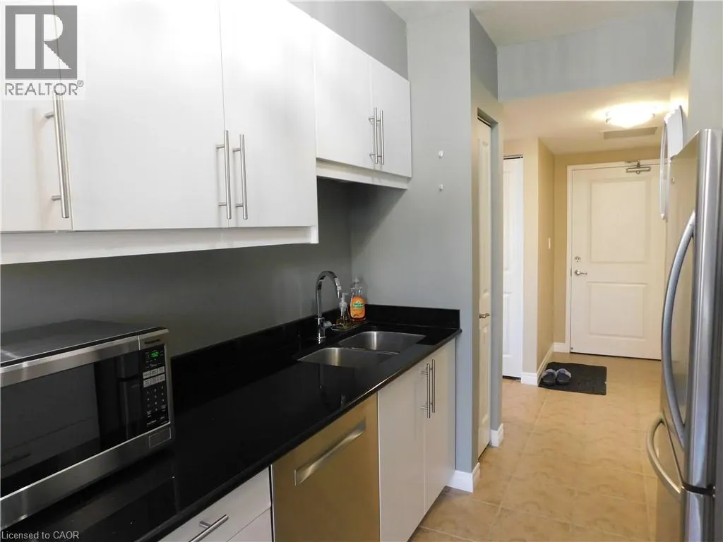56 KERMAN Avenue Unit# 311 #311