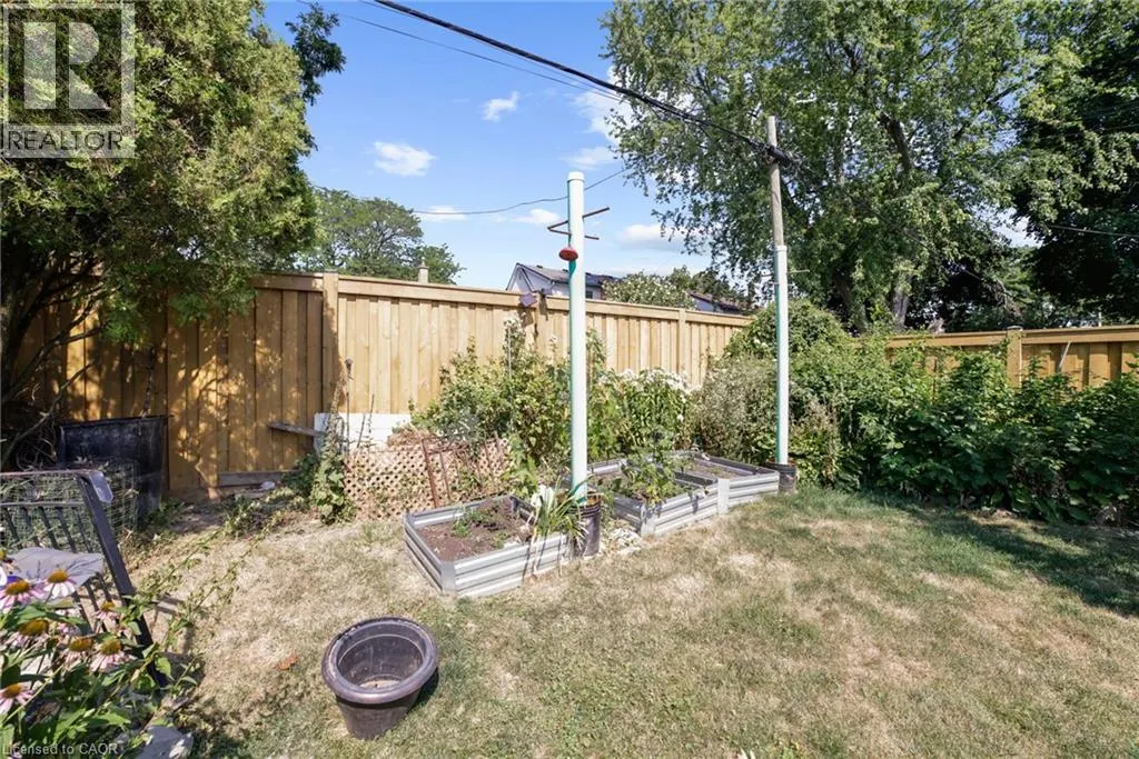 272 UPPER PARADISE Road