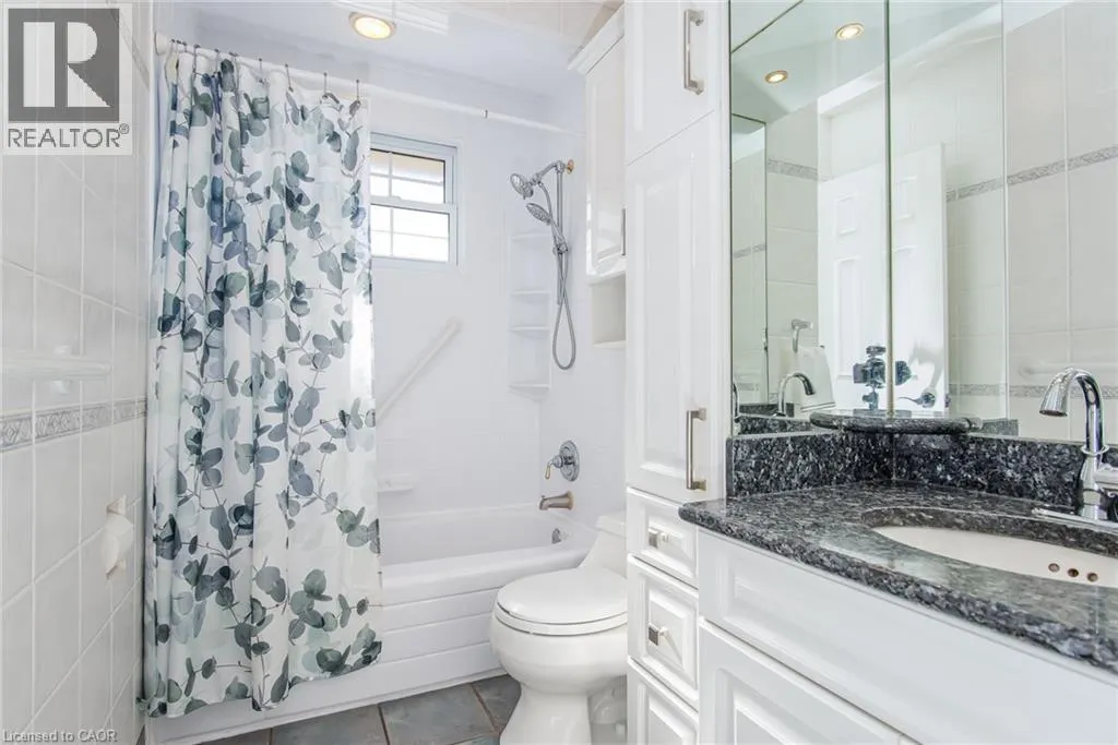 118 WHEATFIELD Crescent