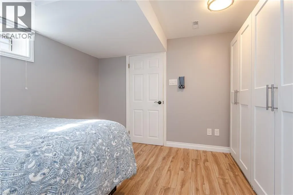 118 WHEATFIELD Crescent