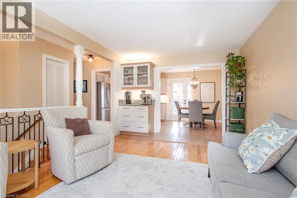 118 WHEATFIELD Crescent