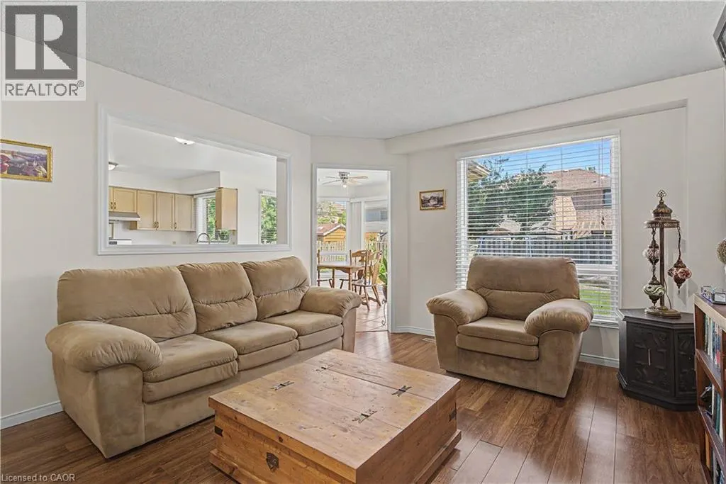 194 GLENVALLEY Drive