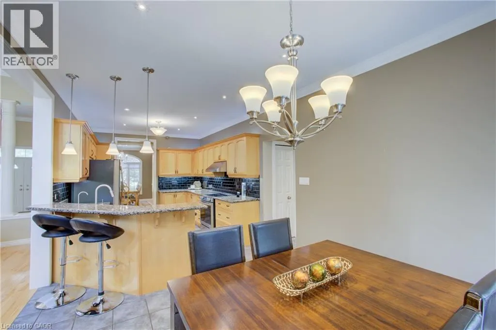 457 CARYNDALE Drive