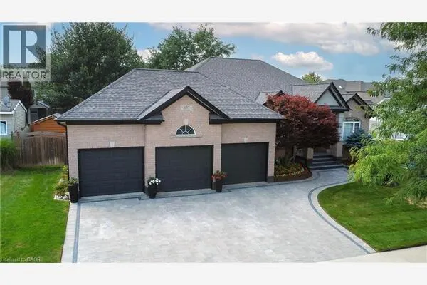 457 CARYNDALE Drive