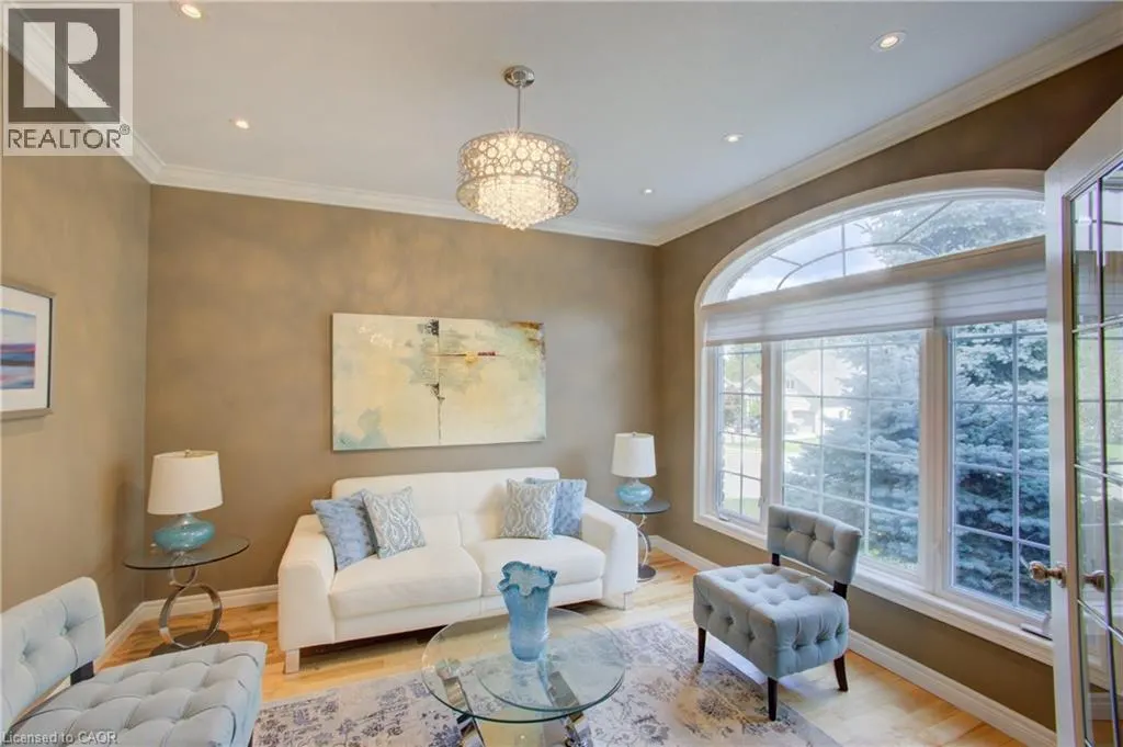 457 CARYNDALE Drive