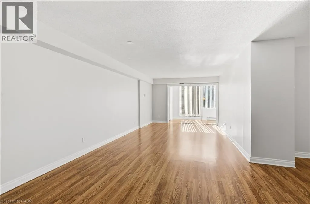 7 GALE Crescent Unit# B3 #B3