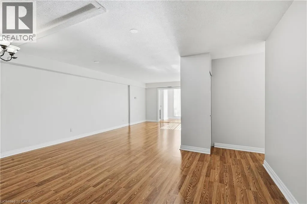 7 GALE Crescent Unit# B3 #B3