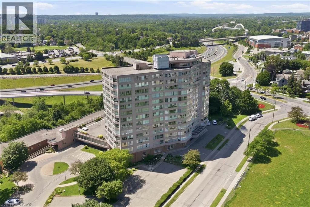 7 GALE Crescent Unit# B3 #B3