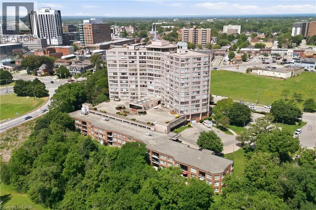 7 GALE Crescent Unit# B3 #B3