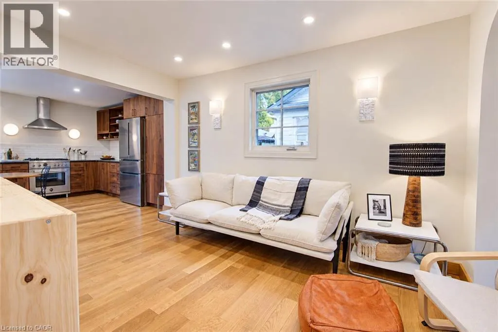 40 FOREST Road