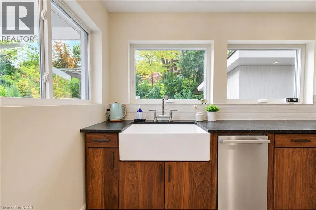 40 FOREST Road
