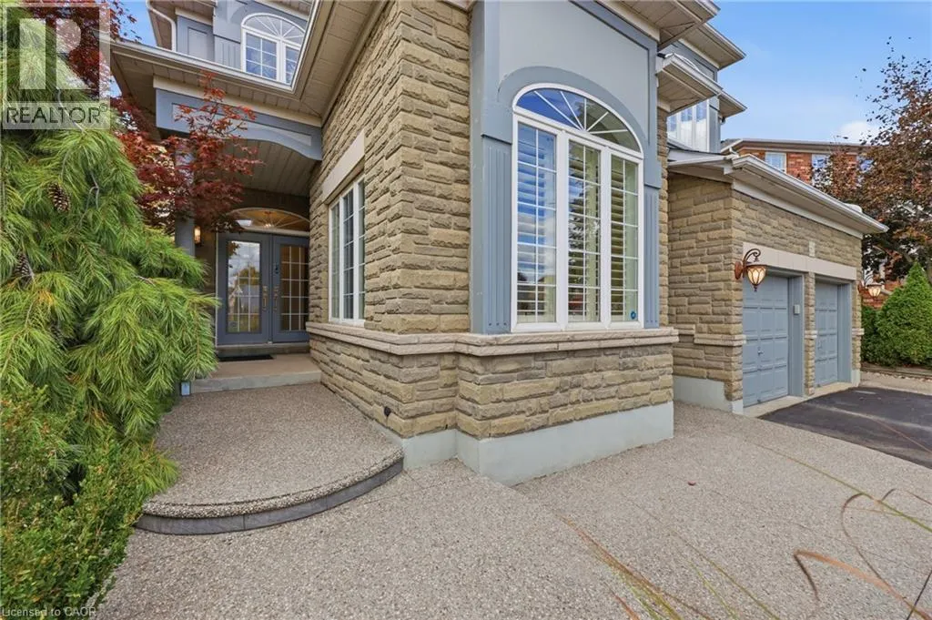 62 ANDERSON Court