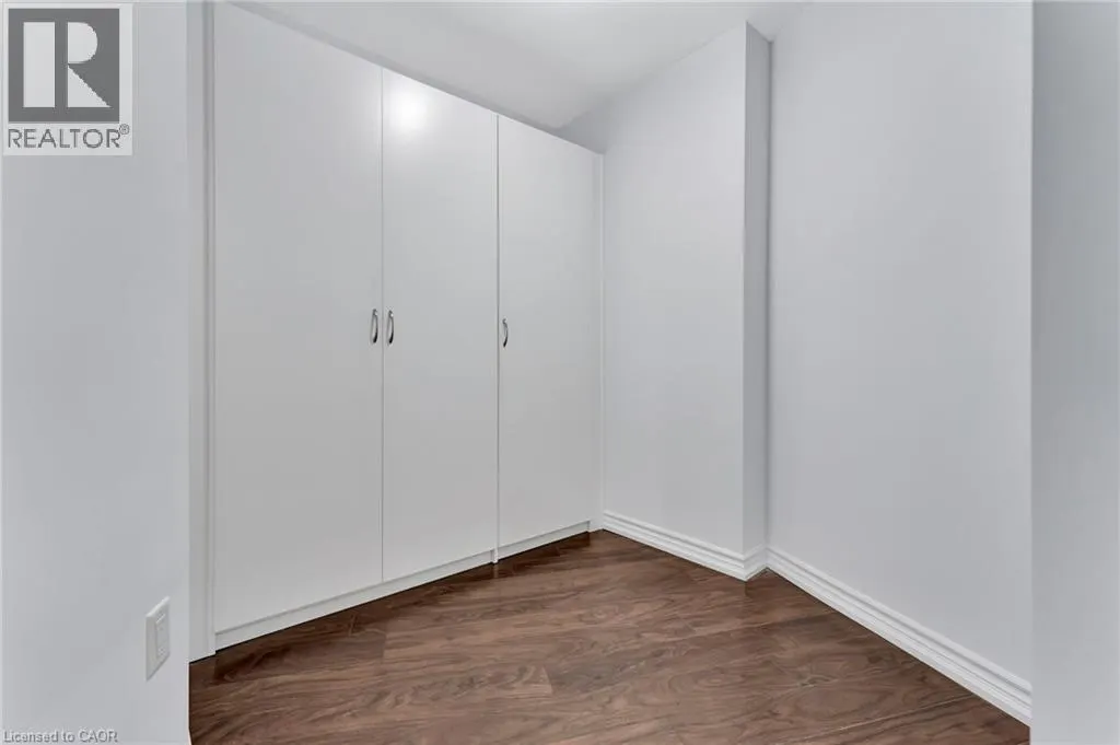 125 SHOREVIEW Place Unit# 322 #322