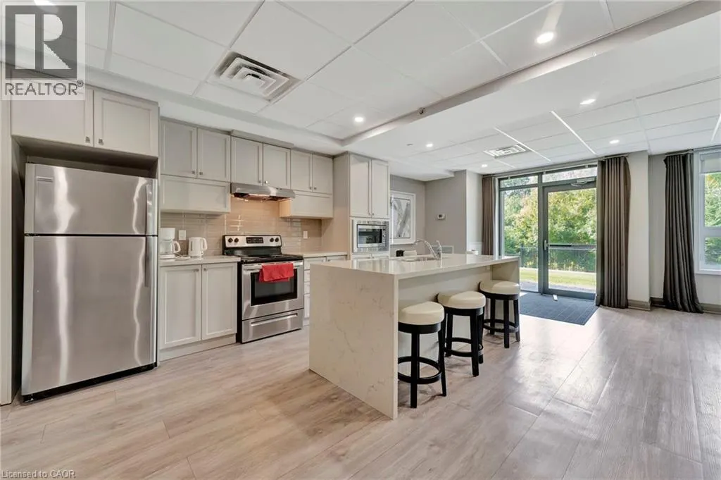 125 SHOREVIEW Place Unit# 322 #322
