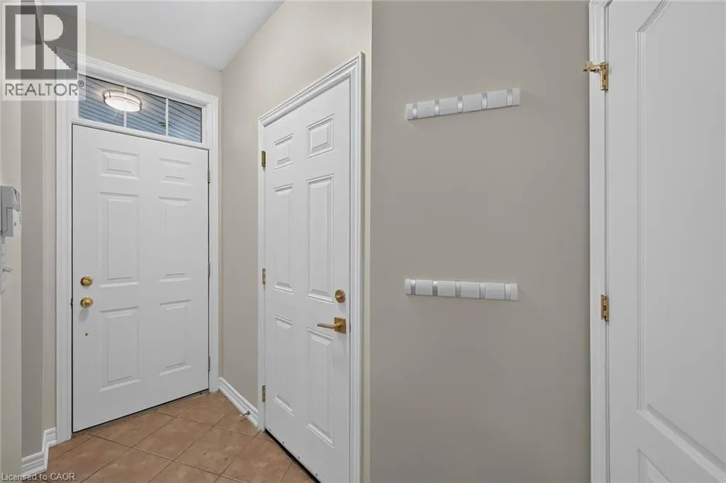 53 SUNNYCROFT Court