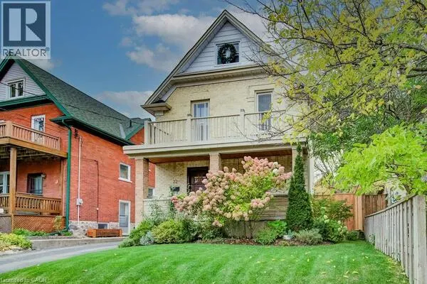 22 WHITNEY Place