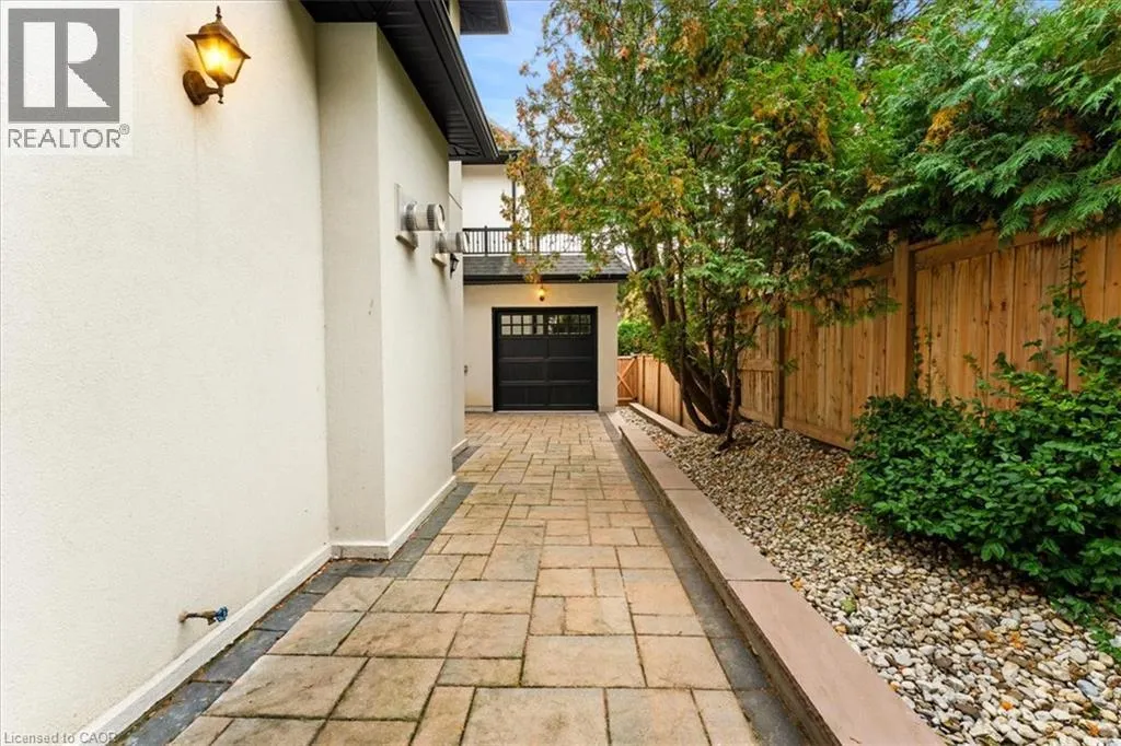 471 WILLIS Drive