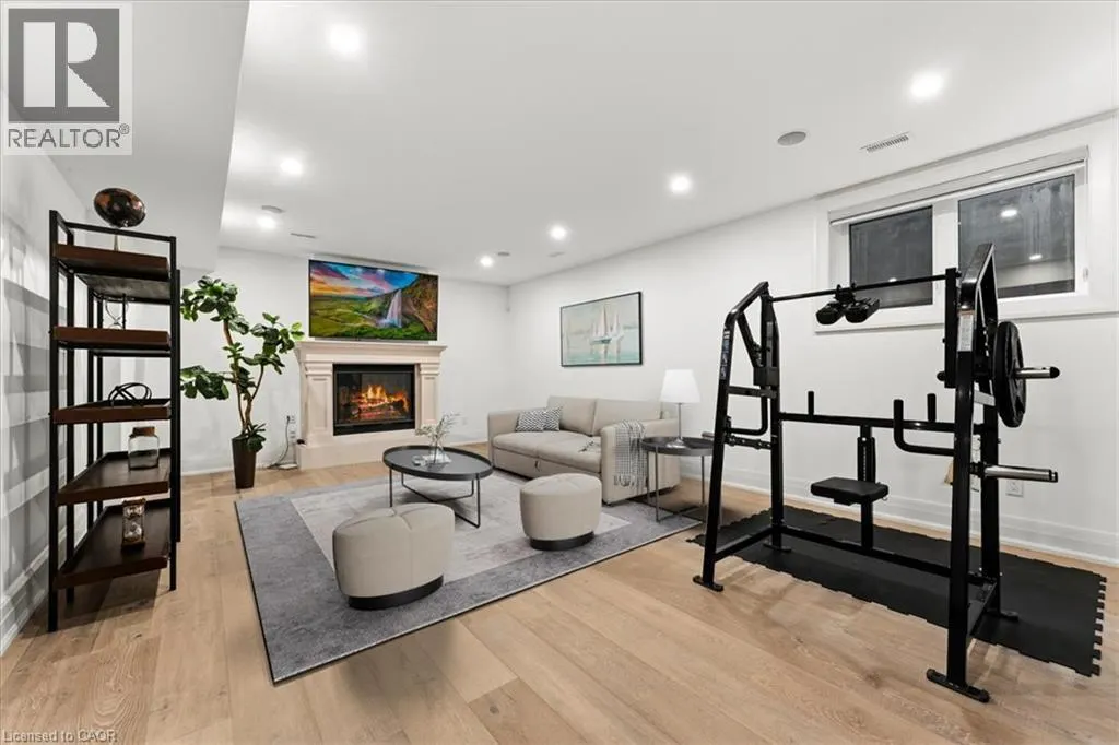 471 WILLIS Drive