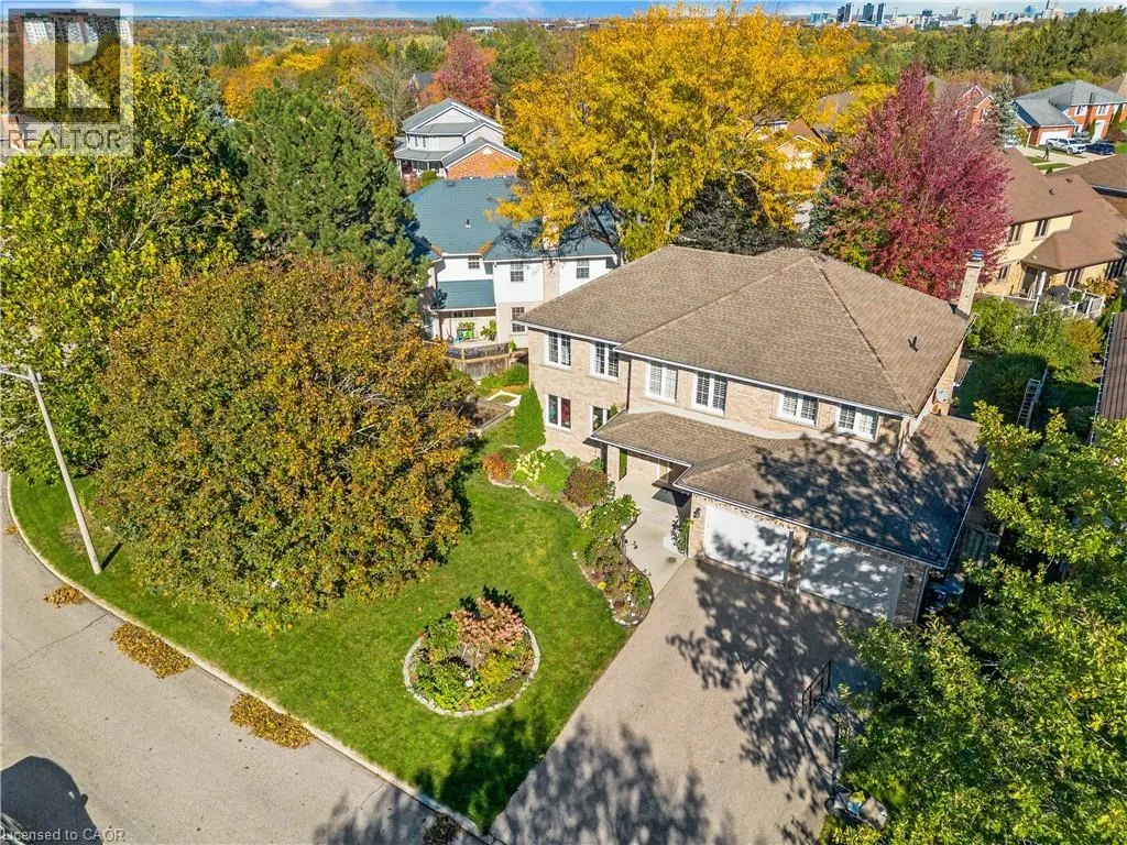548 SANDBROOKE Court