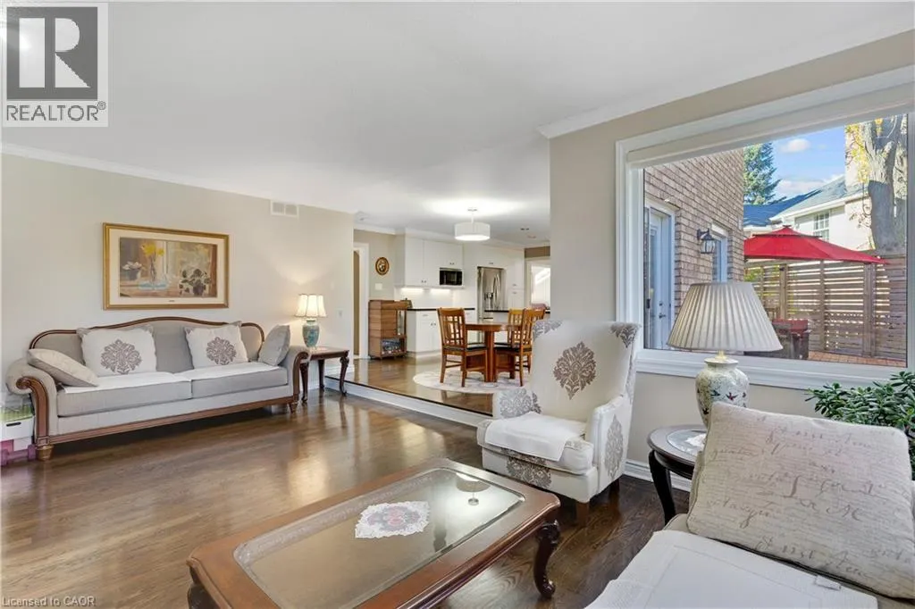 548 SANDBROOKE Court