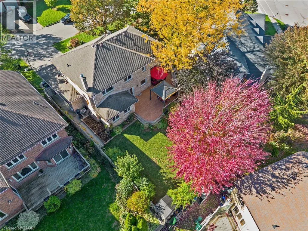 548 SANDBROOKE Court