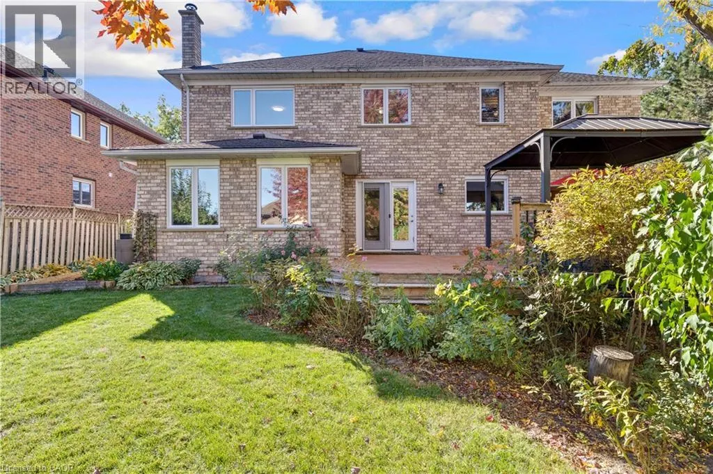 548 SANDBROOKE Court