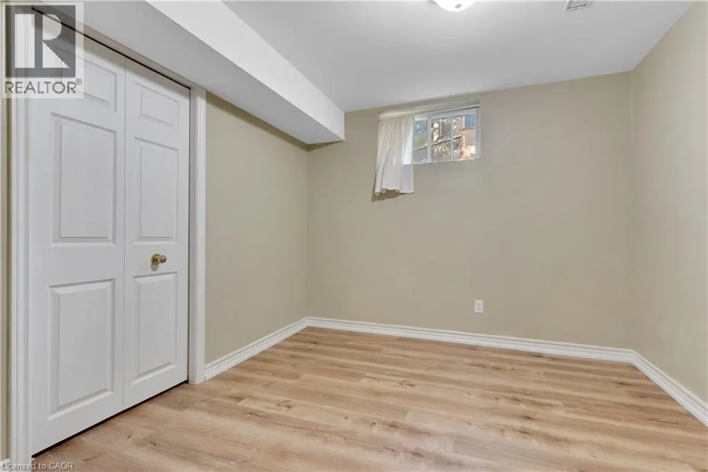 548 SANDBROOKE Court