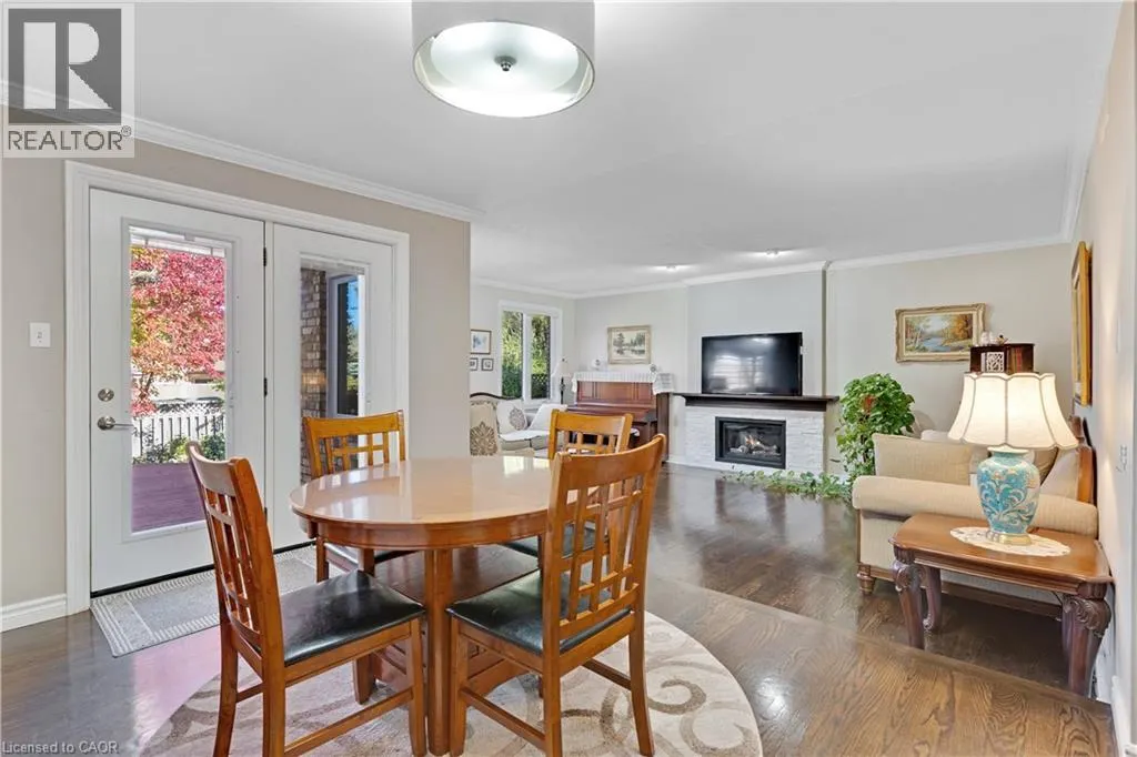 548 SANDBROOKE Court