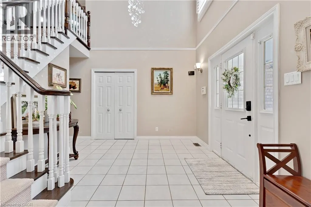 548 SANDBROOKE Court