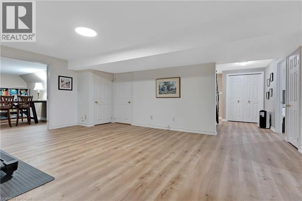 548 SANDBROOKE Court