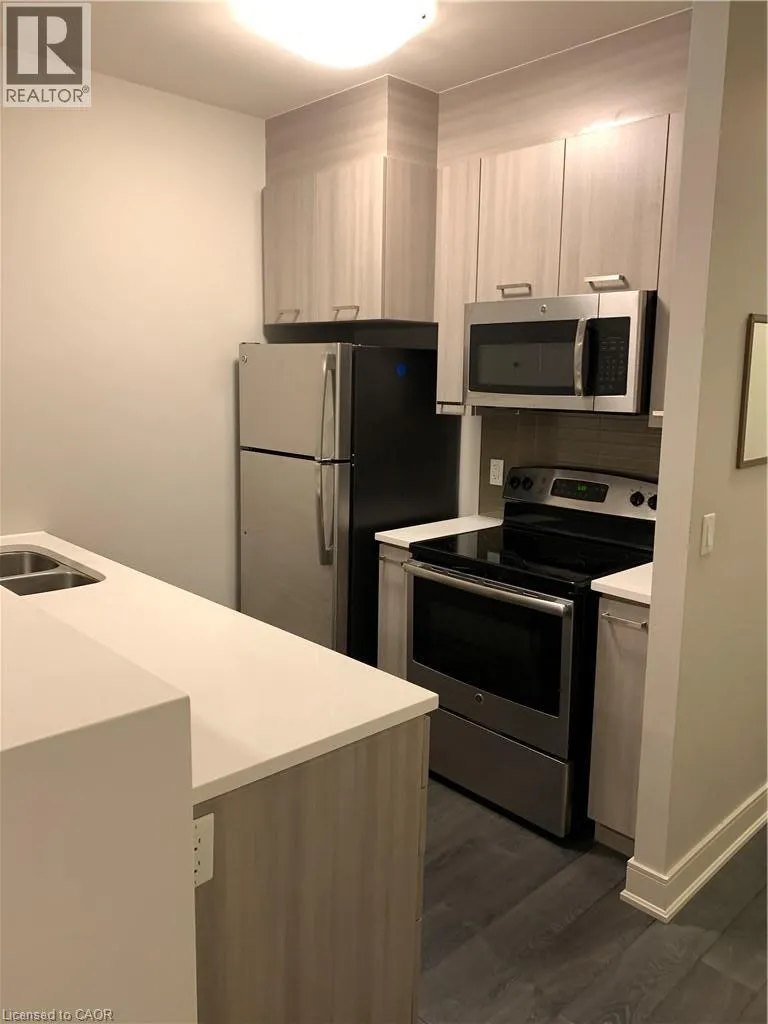 150 MAIN Street W Unit# 411 #411