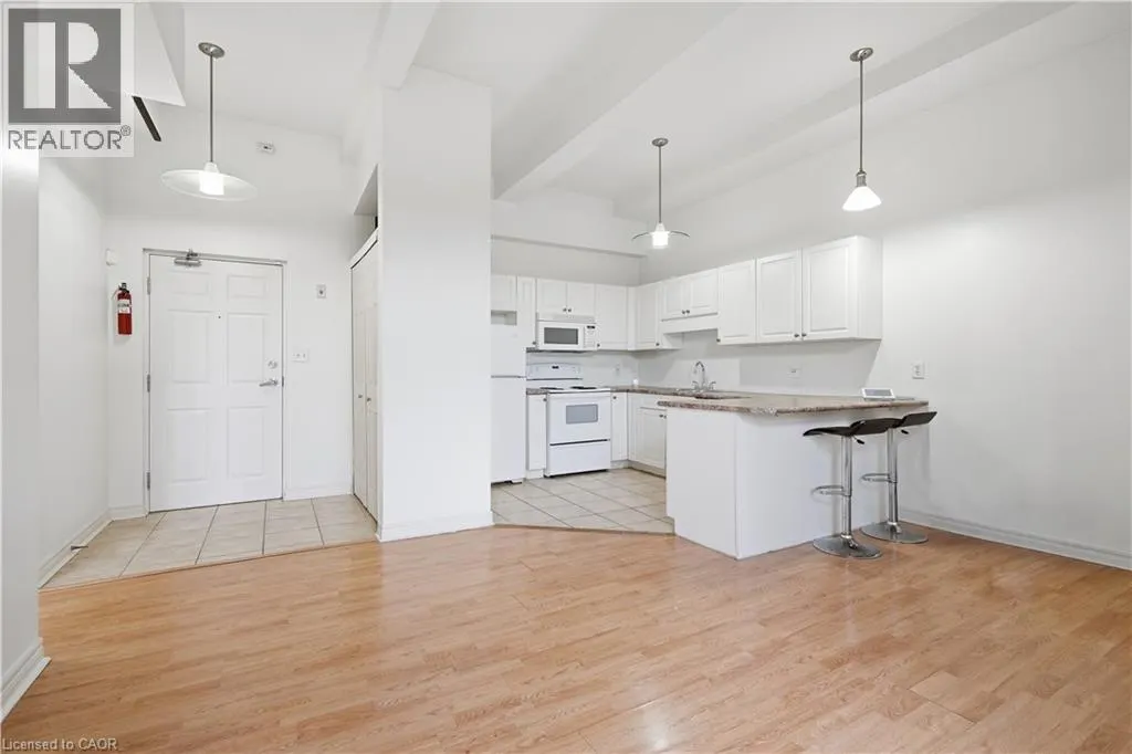 6365 DRUMMOND Road Unit# 105 #105
