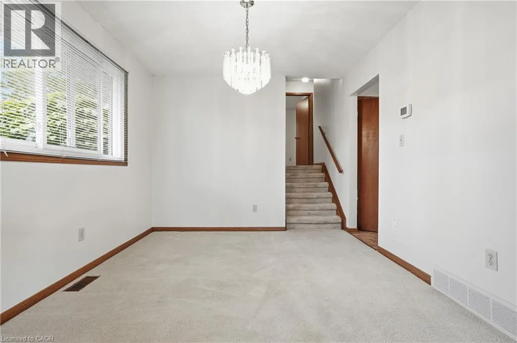 84 LARCHWOOD Circle