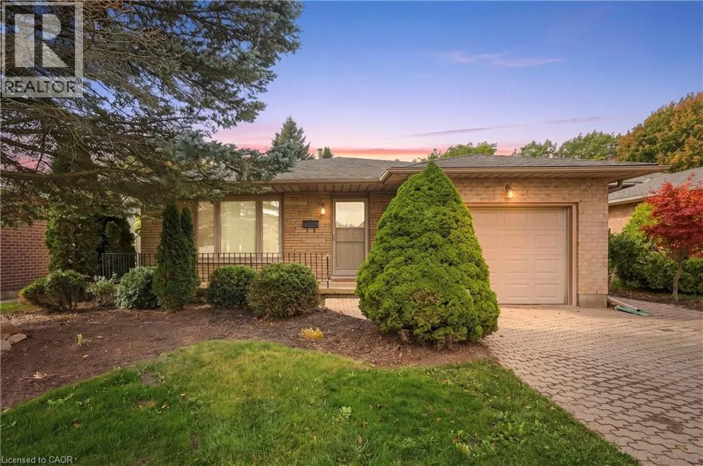 84 LARCHWOOD Circle