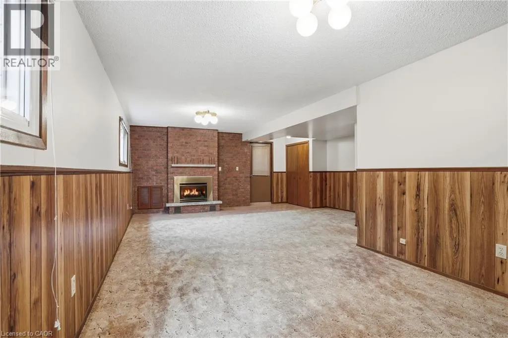 84 LARCHWOOD Circle