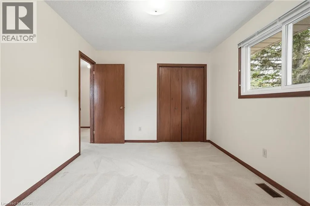 84 LARCHWOOD Circle