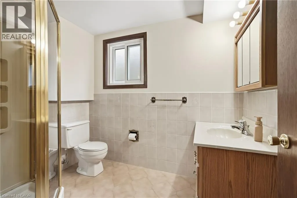 84 LARCHWOOD Circle
