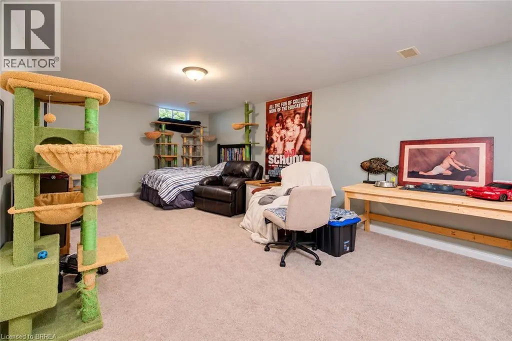 10 COURTLAND Drive Unit# 1 #1