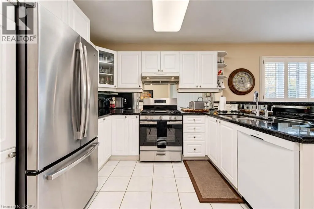 10 COURTLAND Drive Unit# 1 #1