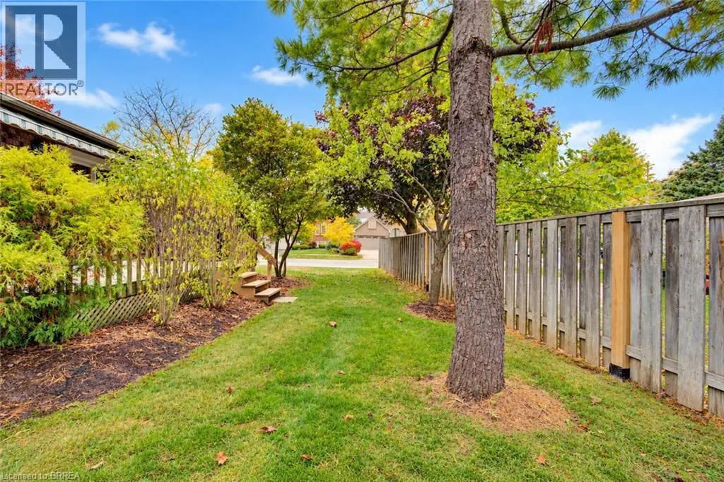 10 COURTLAND Drive Unit# 1 #1