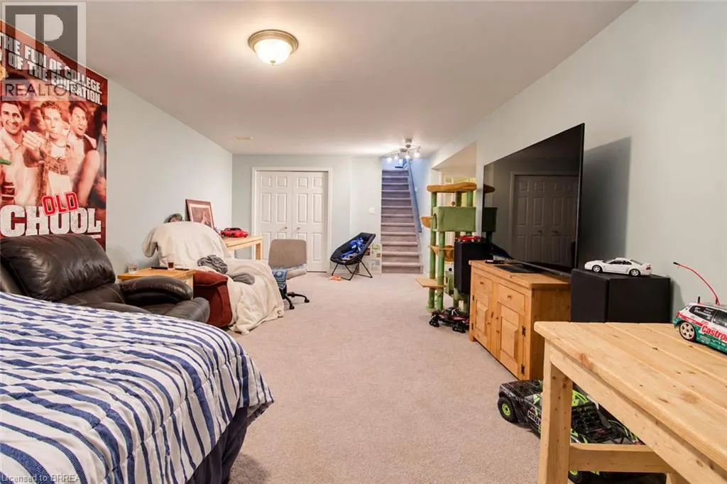10 COURTLAND Drive Unit# 1 #1