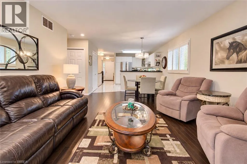 10 COURTLAND Drive Unit# 1 #1