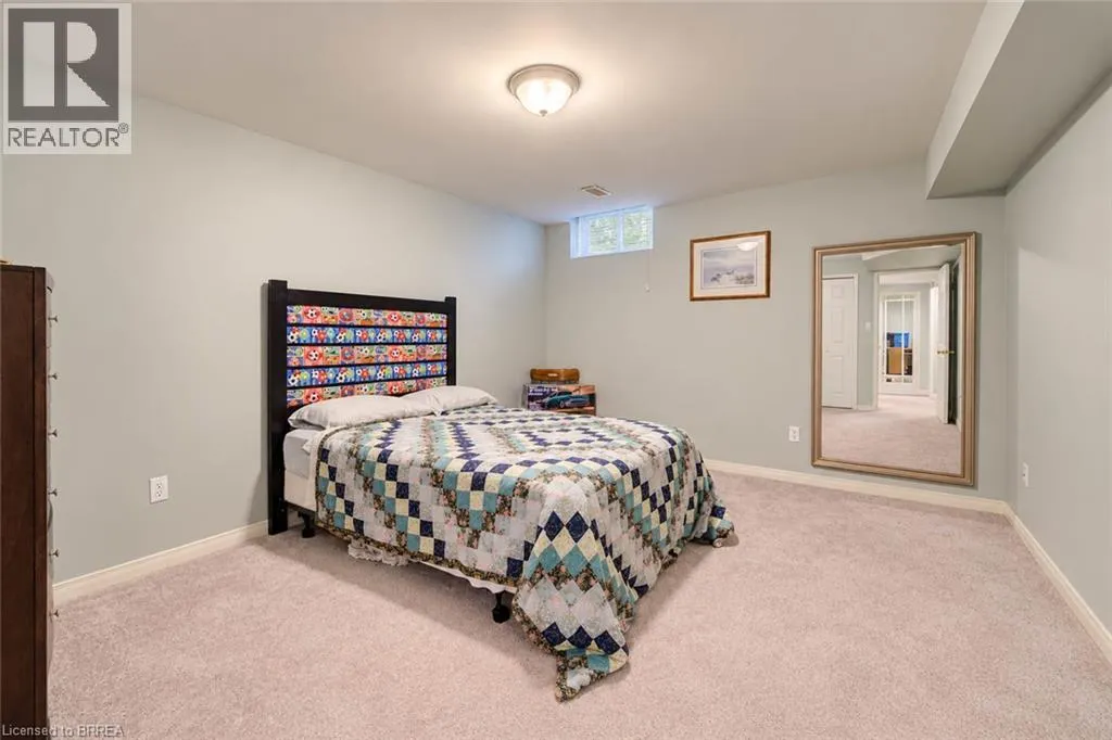 10 COURTLAND Drive Unit# 1 #1
