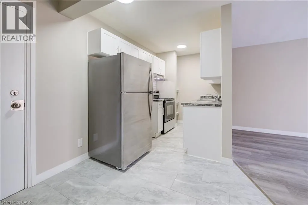 82 ELGIN Street S Unit# 21 #21