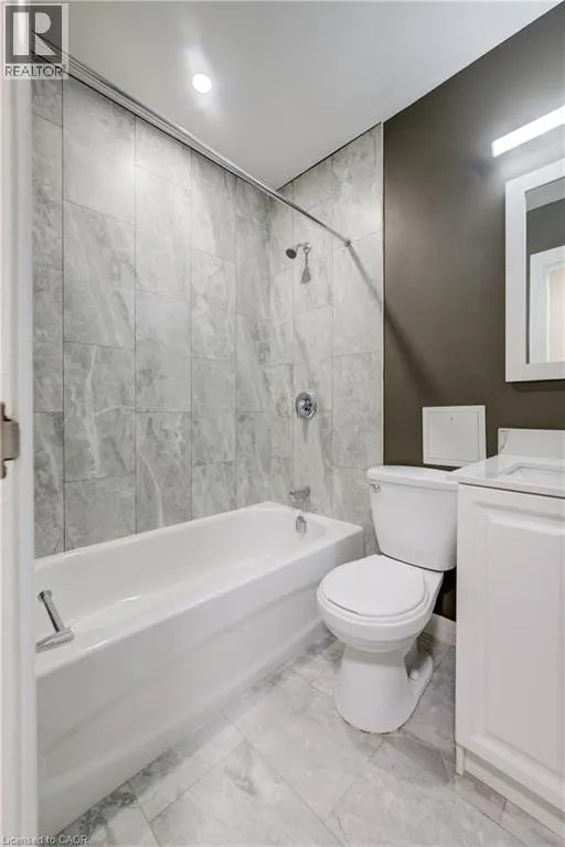 82 ELGIN Street S Unit# 24 #24